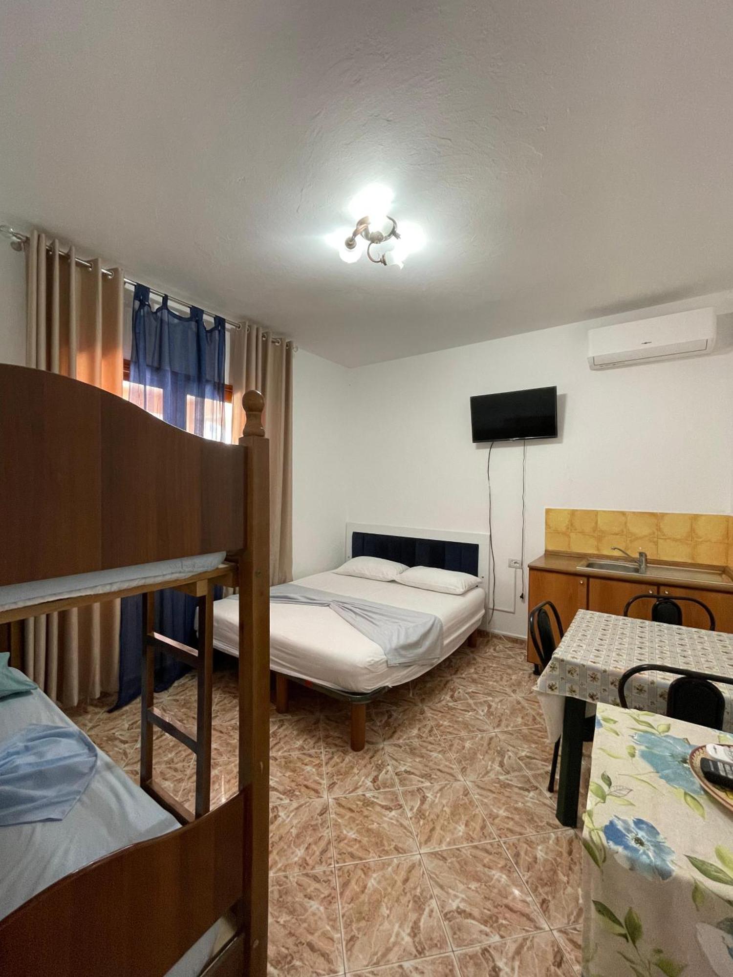 Villa Beni Osmenaj Avlonya Dış mekan fotoğraf